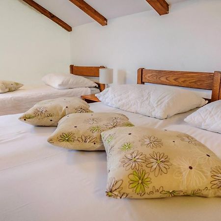פוסדריה Apartments & Rooms Lucie מראה חיצוני תמונה