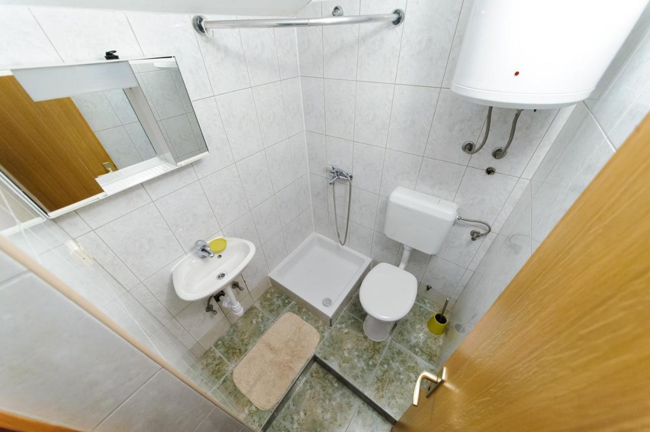 פוסדריה Apartments & Rooms Lucie מראה חיצוני תמונה